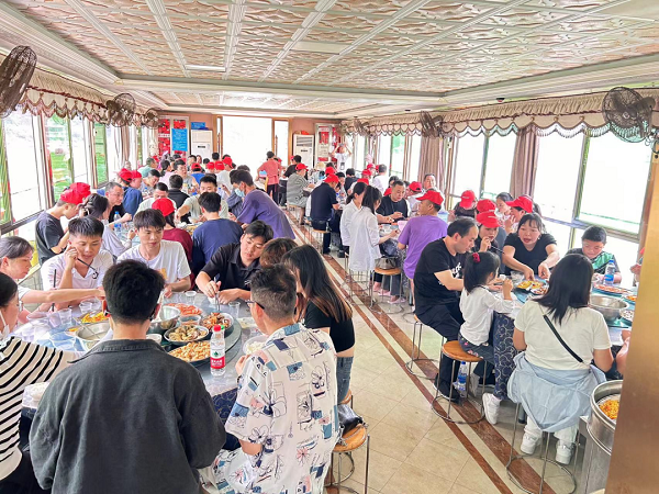 蜜桃视频520清遠一日遊